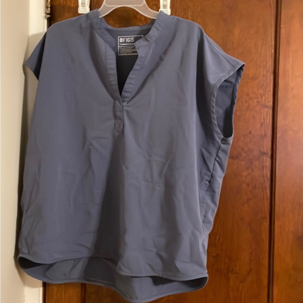 Figs Rafaela scrub top